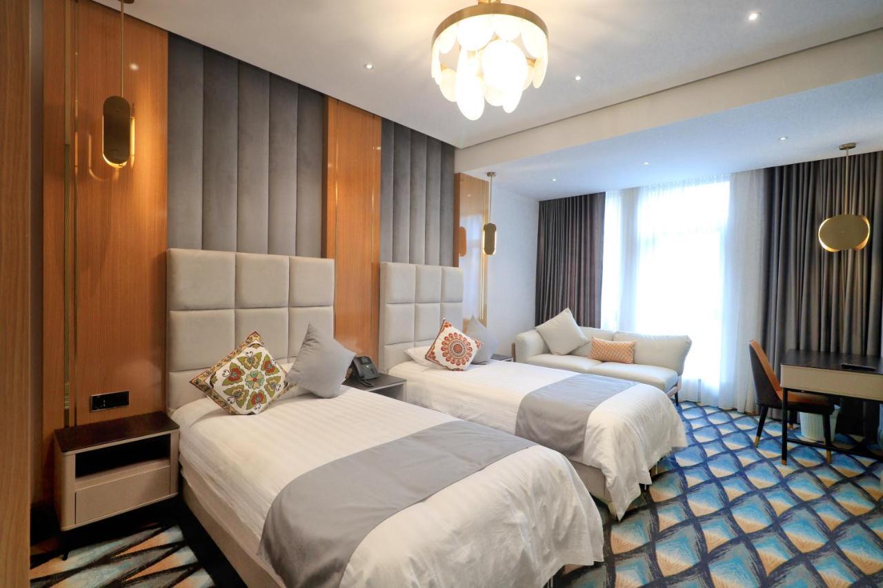The Rumi Hotel & Residences Dusjanbe Eksteriør bilde