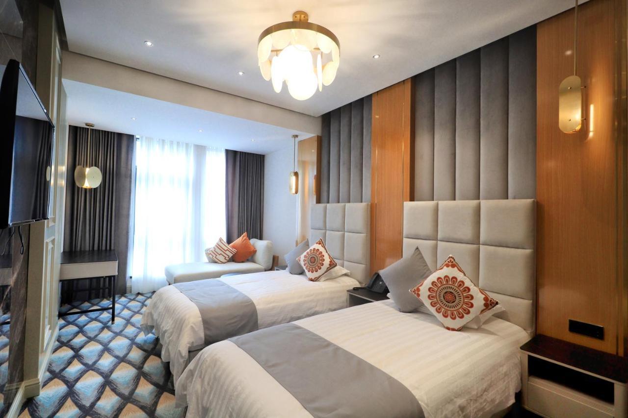 The Rumi Hotel & Residences Dusjanbe Eksteriør bilde
